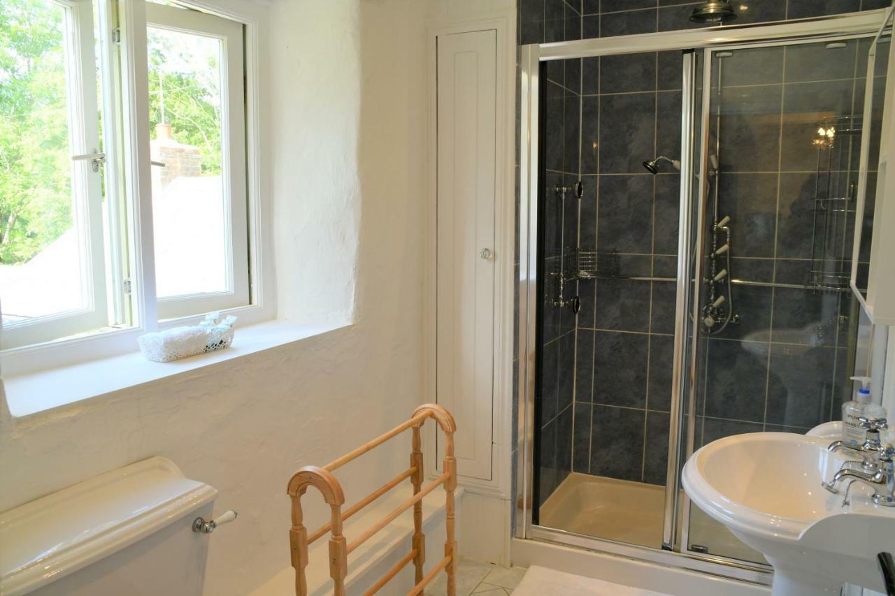 Bed and Breakfast Trewassick Barn New Quay Exteriér fotografie